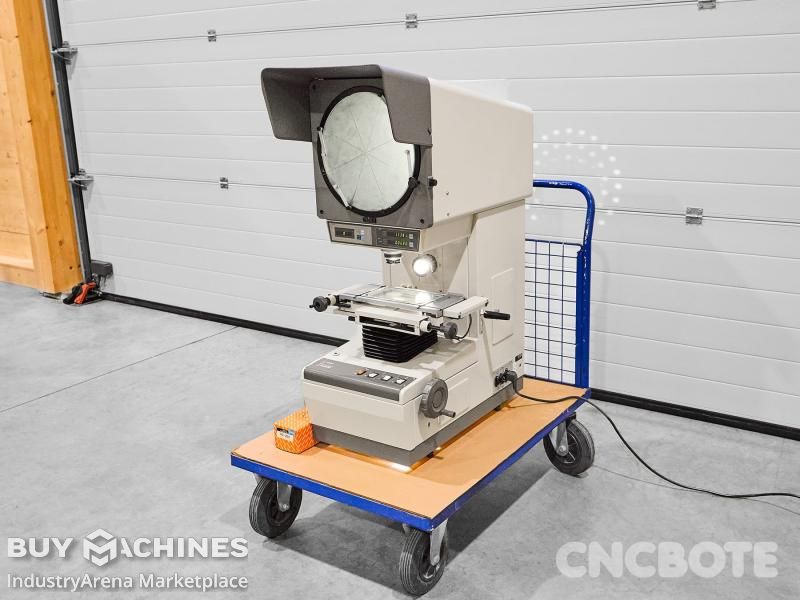 Mitutoyo PJ 300 Profilprojektor