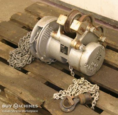 Hand chain hoist with trolley CM Serie 648