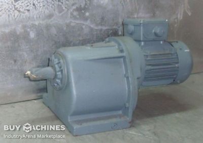 Getriebemotor 0,18 kW 16,2 U/min BAUER G13-10/DK 64-163 L-CS