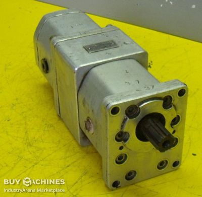 Double hydraulic pump Orsta C10-3L TGL10859