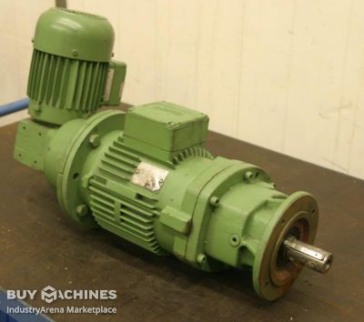 Getriebemotor 0,16/3 kW 7,1/320 U/min Flender ZF20-090SP/2U