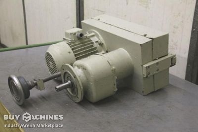 regelbarer Getriebemotor 0,75 kW 4-28 U/min Nord B5