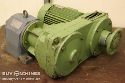 regelbarer Getriebemotor 5,5 kW 15-90 U/min SEW EURODRIVE R73 VU3 DV132S4