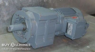 Getriebemotor 0,37 kW 157 U/min BAUER BG20-37