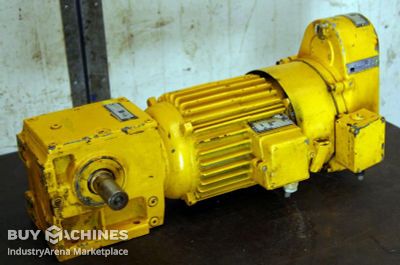 Gear motor 0.75 kW 124 rpm SEW EURODRIVE S50G89SBSV
