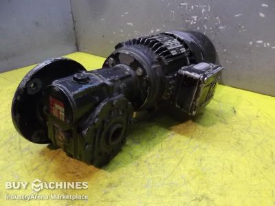 Gear motor 0.25 kW 28 rpm MGM CF71A4