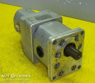 Double hydraulic pump Orsta C10-2R TGL10859