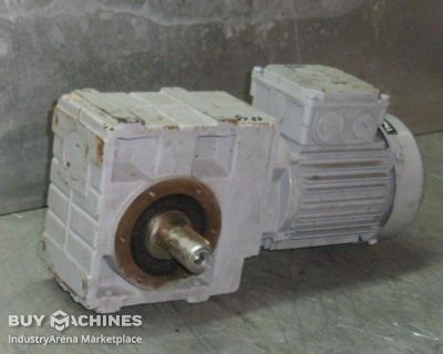 Getriebemotor 0,18 kW 6,8 U/min LENZE BG20Z-11