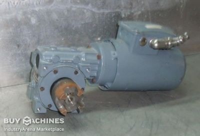 Getriebemotor 0,37 kW 61 U/min KOBOLD KOD 548-1C MB/G