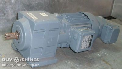 Getriebemotor 0,37 kW 33 U/min BAUER BG20-11