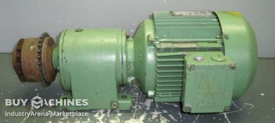 Getriebemotor 1,1 kW 47 U/min SEW Eurodrive R40DT90S-4