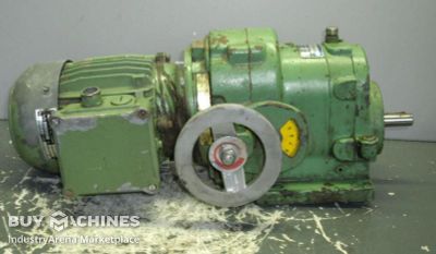 regelbarer Getriebemotor 0,75 kW 120-600 U/min HEW EXF 80L/4