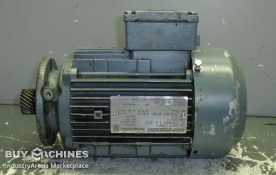 Electric motor 0.55 kW 1380 Rpm SEW SAF52 DT80K-4