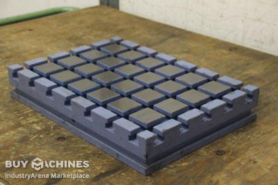 Aufspannplatte mit T Nuten unbekannt 420/300/H70 mm