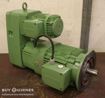 Getriebemotor 0,3/2,9 kW 106/945 U/min DEMAG KBA-112-MB-6