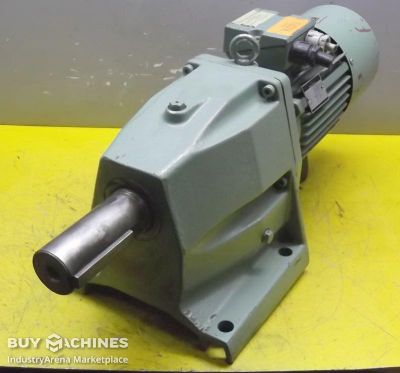 Gear motor 0.4/0.7 kW 16/32 rpm KEB ZG3M80G8-4