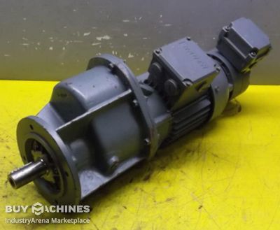 Gear motor 0.37 kW 78 rpm BAUER G12-20/DK 74-178 W
