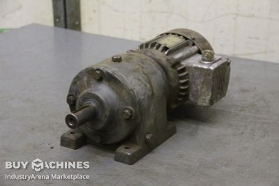 Gear motor 0.25 kW 20.5 rpm SEW Eurodrive R43WD71-C-4
