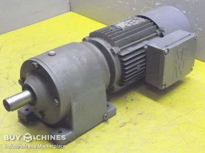 Getriebemotor 0,55 kW 165 U/min SEW Eurodrive R40DT80K4BM