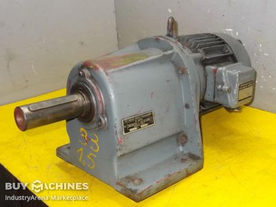 Gear motor 1.1 kW 33 rpm Bauer DO43/105