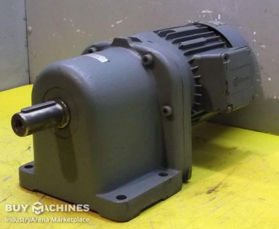 Gear motor 0.2/0.3 kW 15/31 rpm Bauknecht Z2-GRF0,55/84-7