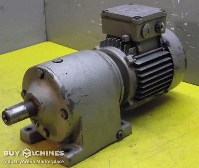 Gear motor 0.37 kW 113 rpm SEW Eurodrive R40DT71D4