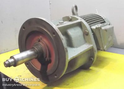 Getriebemotor 3 kW 62/124 U/min BAUER DPF2A426/30SK