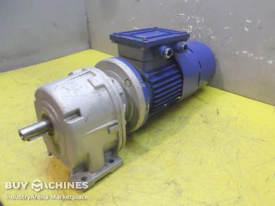 Getriebemotor 0,37 kW 27 U/min Seipee FC71FE/4