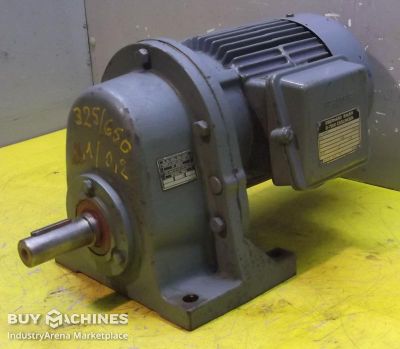 Getriebemotor 0,075/0,15 kW 325/650 U/min Bauer DKP8842E/200