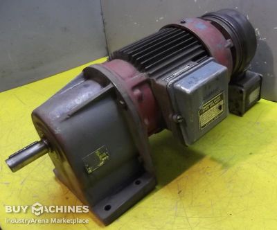 Gear motor 0.18/0.3 kW 26.5/53 rpm Bauer DKP8840H/200L
