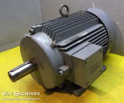 Electric motor 1.7/6.4 kW 720/1460 Rpm AEG AMV132MR8/4