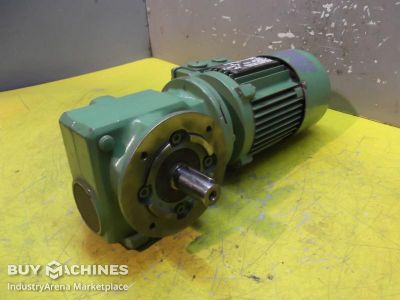 Gear motor 0.37 kW 33 rpm SEW EURODRIVE SF32 DT63L-2B03/TF