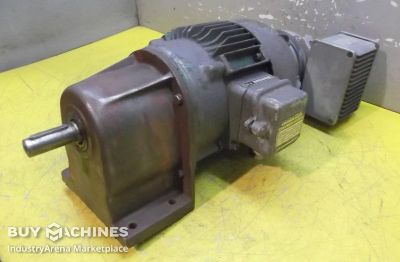 Gear motor 0.18 kW 19 rpm Bauer DO80/85