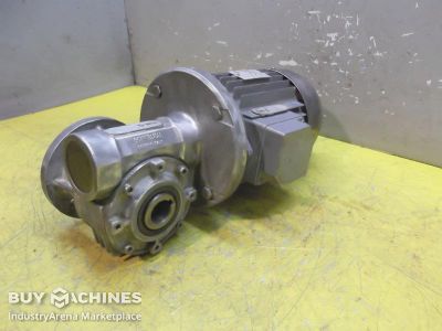 Gear motor 0.37 kW 97 rpm SME FC71B