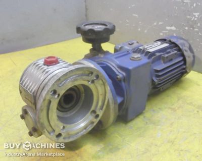 adjustable gear motor 0.37 kW 60-308 rpm MOTOVARIO MRV05FI