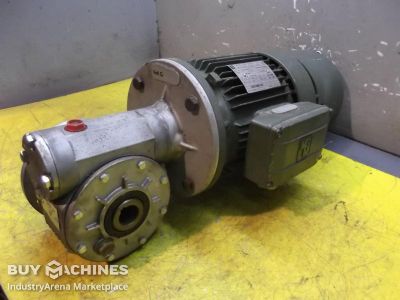 Gear motor 1.1/1.8 kW 57/114 rpm MGM MRV30-F1