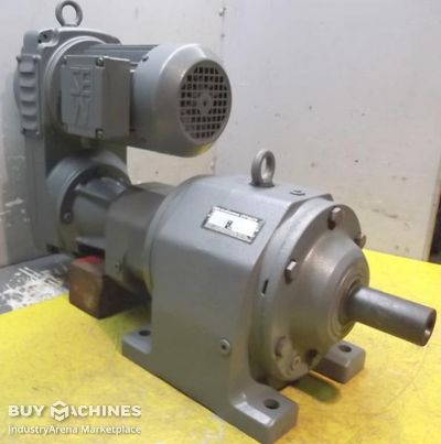 adjustable gear motor 0.37 kW 1.2-6 rpm SEW Eurodrive R72-43-V01