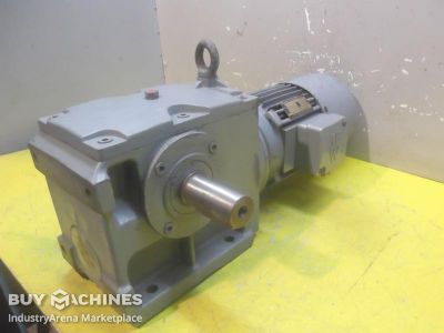 Gear motor 0.75 kW 16 rpm SEW SSG3D80-N-4-BK