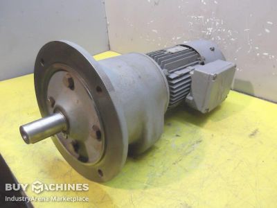 Gear motor 0.55 kW 65 rpm SEW EURODRIVE RF60DT80K4BHZ