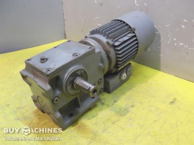 Gear motor 0.37 kW 136 rpm SEW EURODRIVE S40DT71D-4B
