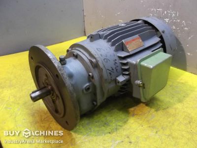 Gear motor 2.2 kW 626 rpm Bockwoldt CB0-100L/4D