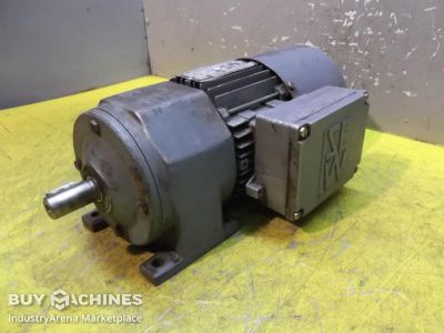 Gear motor 0.37 kW 128 rpm SEW Eurodrive R32DT71D4BN05