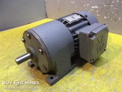 Getriebemotor 0,12 kW 132 U/min SEW Eurodrive R32ND71A2  R32WD71A2