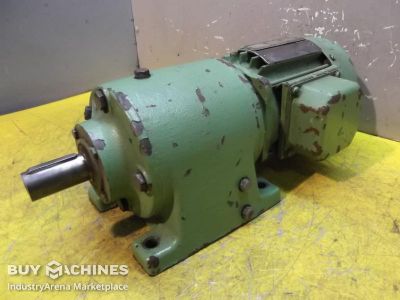 Gear motor 0.073/0.13 kW 25.5/51 rpm SEW Eurodrive R53VD23-84