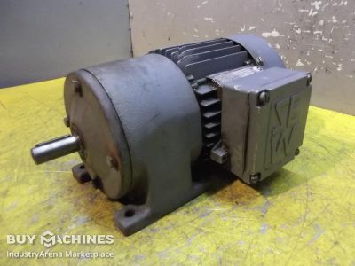 Gear motor 0.15 kW 126 rpm SEW Eurodrive R30DT71K4