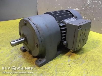 Gear motor 0.25 kW 108 rpm SEW Eurodrive R30DT71C4