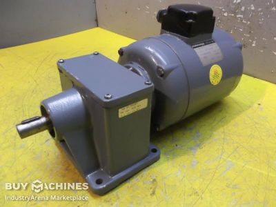 Gear motor 0.37 kW 107 rpm Groschopp DM120-80