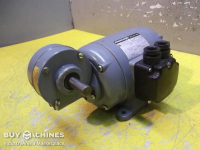 Gear motor 0.12 kW 560 rpm Groschopp DM90-60