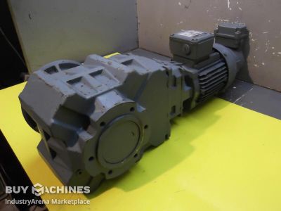 Gear motor 0.37 kW 9.7 rpm BAUER BK30Z-21V/DV08MA4