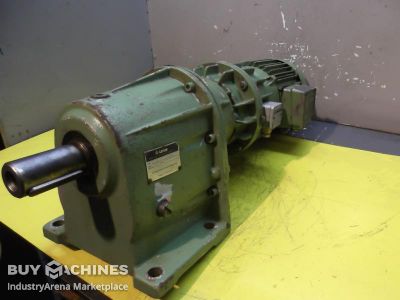 Getriebemotor 1,1 kW 70 U/min Hanning / Lenze 12 602 16 11